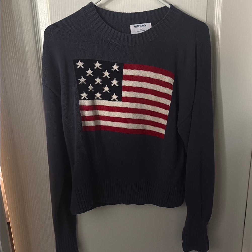 Old Navy Women's Navy Sweater with American Flag Design